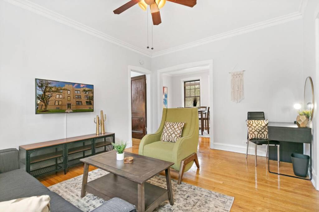Well-Furnished 1Br Apt In Popular Spot - Belmont J3 Chicago Exterior photo